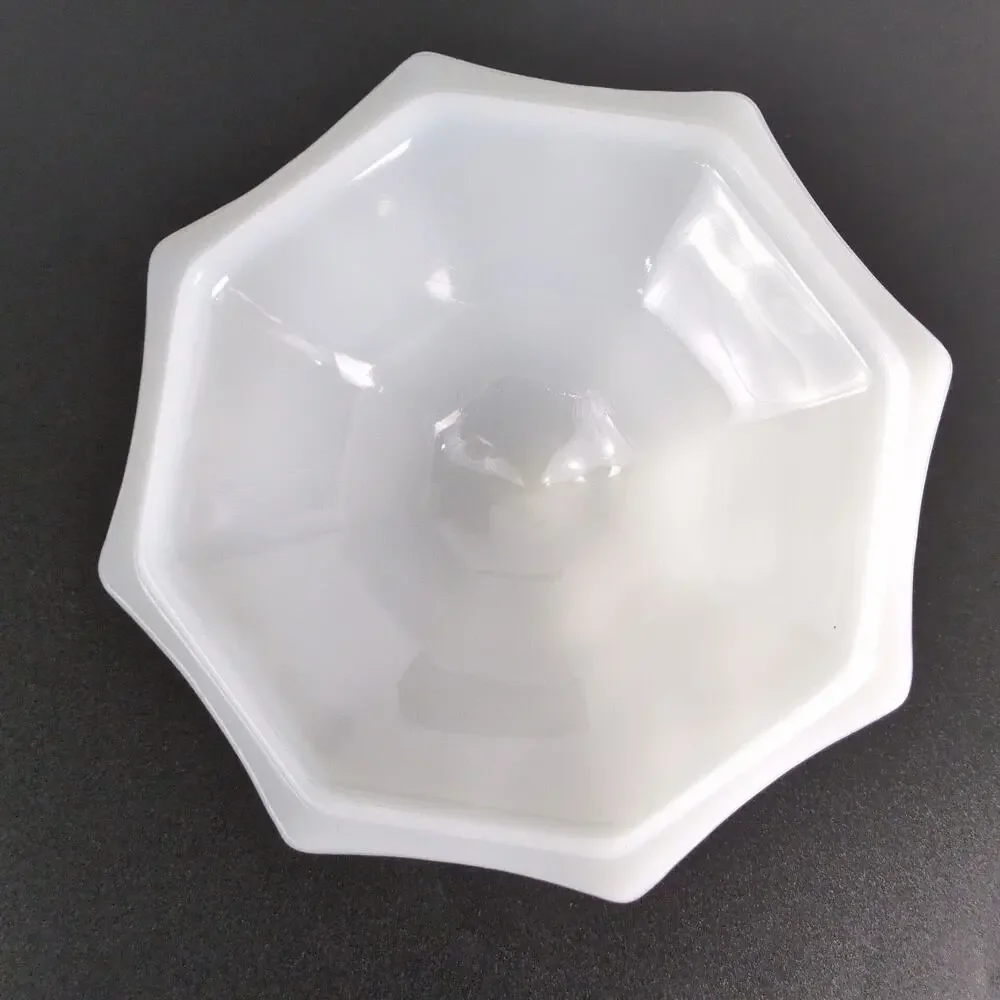 Vtg Anchor Hocking Grapes & Leaves Milk Glass Pedestal Candy Dish & Lid Stippled